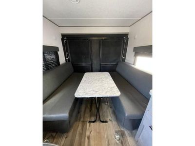 2023 Keystone RV Coleman — photo 9 view