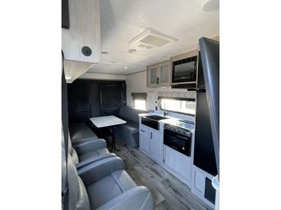 2023 Keystone RV Coleman — photo 8 view