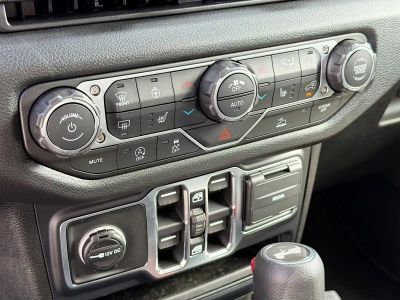 2026 Jeep Wrangler — photo 31 view