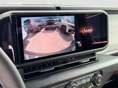 2026 Jeep Wrangler — photo 32 view