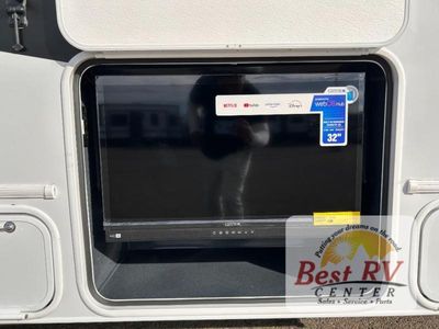 2026 Coachmen RV Leprechaun - Photo 4