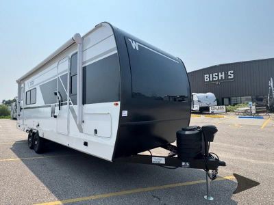 2026 Winnebago Thrive - Photo 2