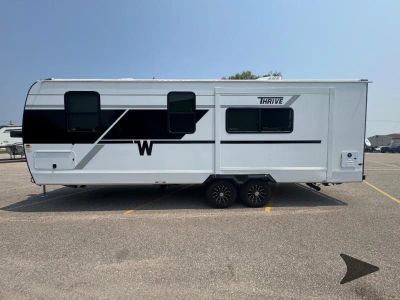 2026 Winnebago Thrive - Photo 7