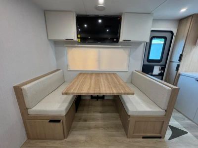 2026 Winnebago Thrive - Photo 43