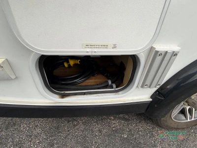 2019 nuCamp RV TAB 320 — photo 29 view