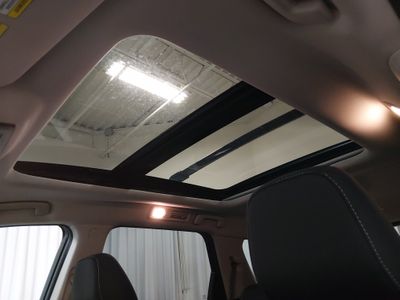 2023 Nissan Pathfinder - Photo 25