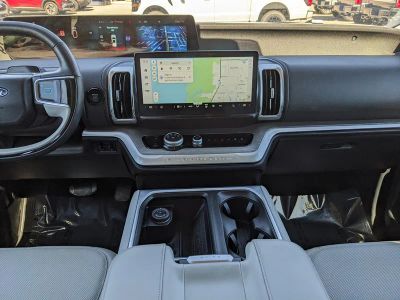 2025 Ford Expedition Max — photo 15 view