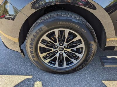 2025 Ford Expedition Max — photo 34 view