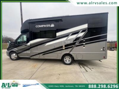 2025 Thor Motor Coach Compass - Photo 2