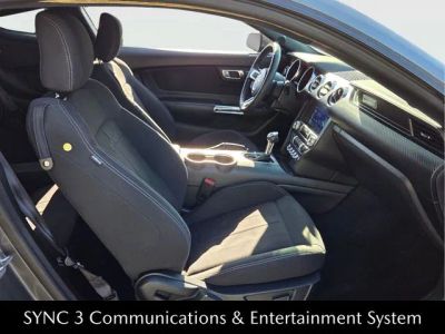 2022 Ford Mustang — photo 17 view