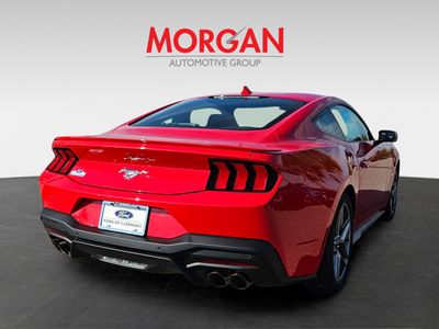 2026 Ford Mustang - Photo 5