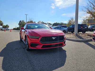 2026 Ford Mustang - Photo 4