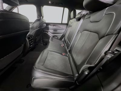 2022 Jeep Grand Cherokee - Photo 26