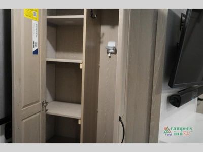 2023 Forest River RV Flagstaff Super Lite - Photo 16