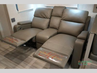 2023 Forest River RV Flagstaff Super Lite - Photo 33
