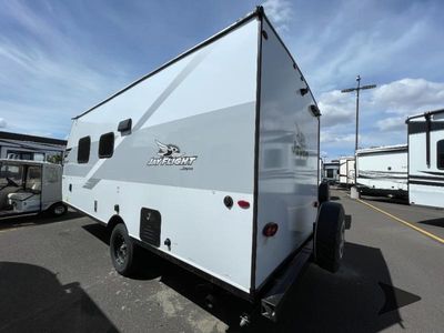 2026 Jayco Jay Flight SLX - Photo 2