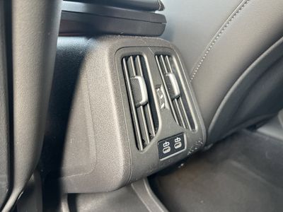 2026 Pre-Owned 2025 BMW X2 xDrive28i - Photo 40