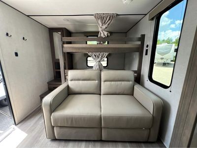 2026 GRAND DESIGN TRANSCEND - Photo 9