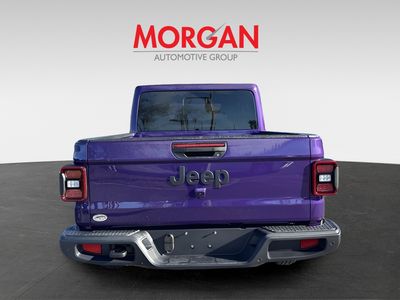 2026 Jeep Gladiator — photo 7 view