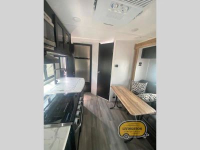 2022 Coachmen RV Freedom Express Ultra Lite - Photo 11