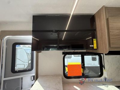 2026 Coachmen RV Freedom Express Ultra Lite - Photo 18