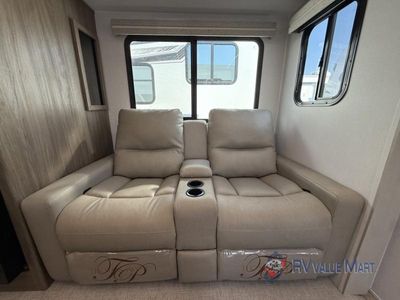 2026 Coachmen RV Freedom Express Ultra Lite - Photo 11