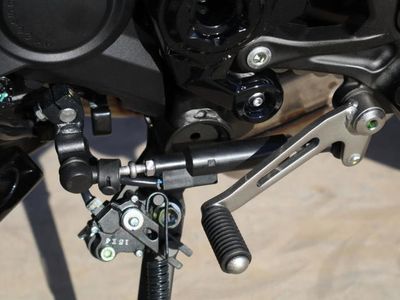 2025 Kawasaki Z900 ABS Metallic Spark Black/Metallic Carbon Gray - Photo 11