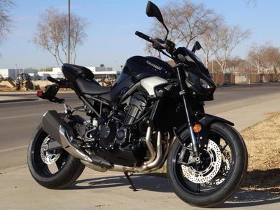 2025 Kawasaki Z900 ABS Metallic Spark Black/Metallic Carbon Gray - Photo 3