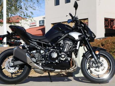2025 Kawasaki Z900 ABS Metallic Spark Black/Metallic Carbon Gray - Photo 8