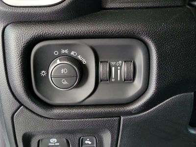 2026 Ram 1500 — photo 21 view