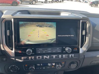 2026 Nissan Frontier - Photo 11
