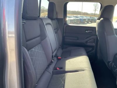 2026 Nissan Frontier - Photo 18