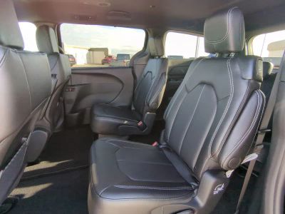 2026 Chrysler Voyager — photo 17 view