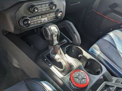 2025 Ford Bronco — photo 24 view