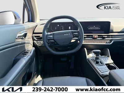 2026 Kia Sportage — photo 16 view