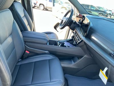2026 Chevrolet Traverse — photo 14 view