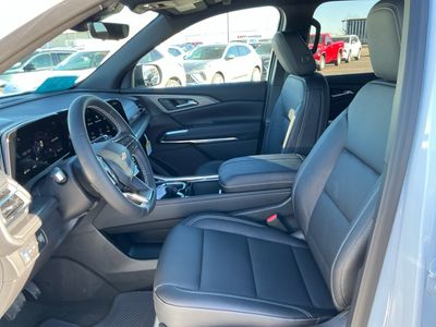 2026 Chevrolet Traverse — photo 11 view