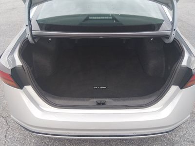 2024 Nissan Altima — photo 11 view