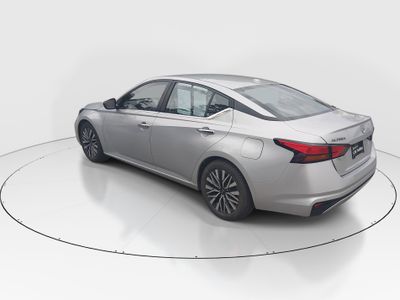 2024 Nissan Altima — detail view
