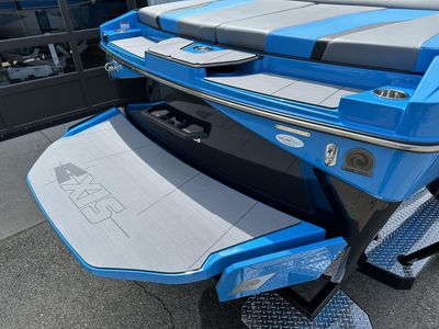 2025 Axis T235 - Photo 8