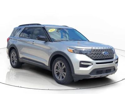 2022 Ford Explorer — rear three-quarter view
