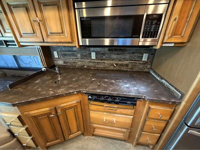 2018 Tiffin Allegro Red - Photo 32