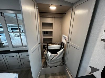 2026 Jayco North Point - Photo 73