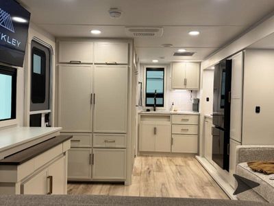 2026 Brinkley Model Ix - Photo 18