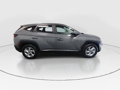 2024 Hyundai Tucson — photo 8 view