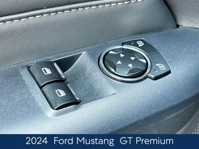 2024 Ford Mustang - Photo 18
