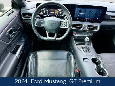 2024 Ford Mustang - Photo 15