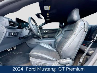 2024 Ford Mustang - Photo 23