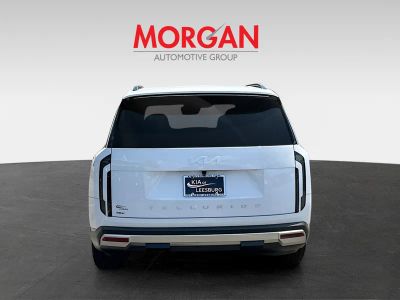 2027 Kia Telluride Hybrid — engine compartment view