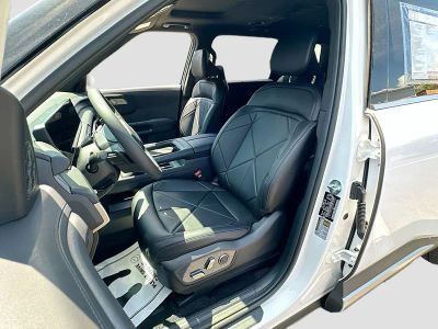 2027 Kia Telluride Hybrid — photo 21 view